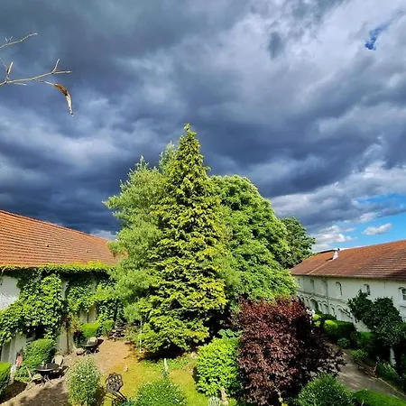 キリザー ランドホテル ハイン キューリッツ