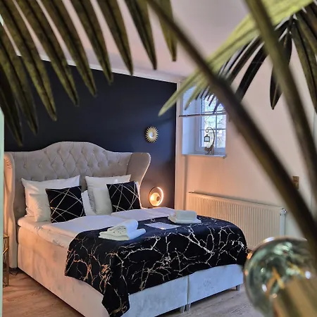 キリザー ランドホテル ハイン